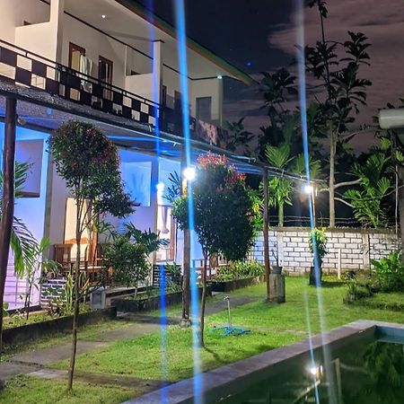 Jeri Home Stay Kuta  Экстерьер фото