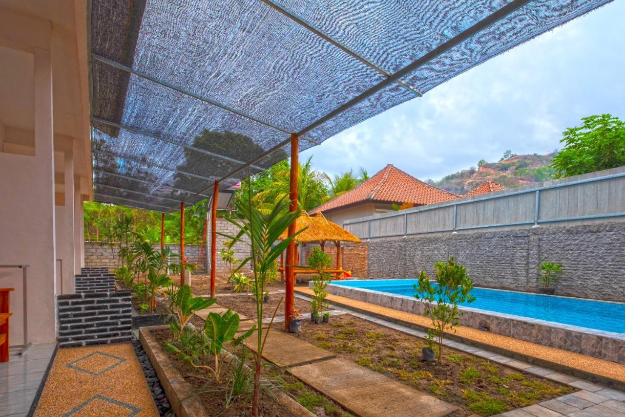 Jeri Home Stay Kuta  Экстерьер фото